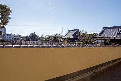 「関東大震災」後に形成された「烏山寺町」 