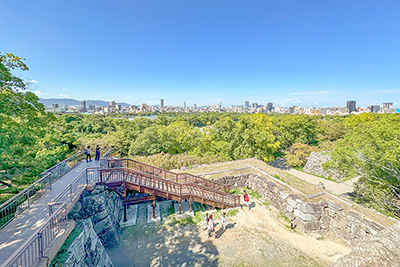 現在の「福岡城」の天守台