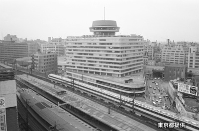 完成当初の「東京交通会館」