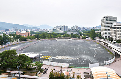 「広島東洋カープ」の本拠地、初代「広島市民球場」