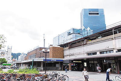 「神戸駅」