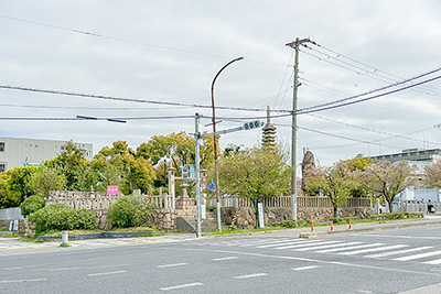 平清盛の墳墓と考えられていた「清盛塚」