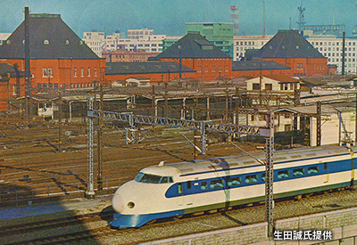 1960年代の「東京駅」と東海道新幹線