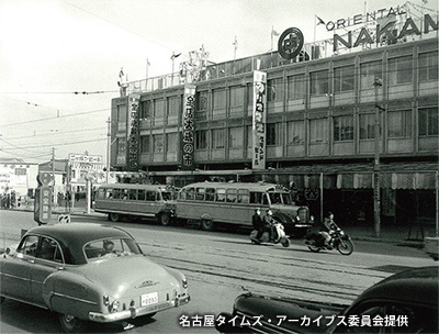 1954（昭和29）年に開店した「オリエンタル中村」