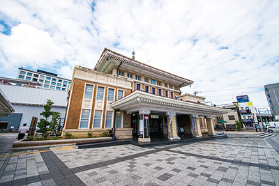 「奈良駅」は交通網の要に 