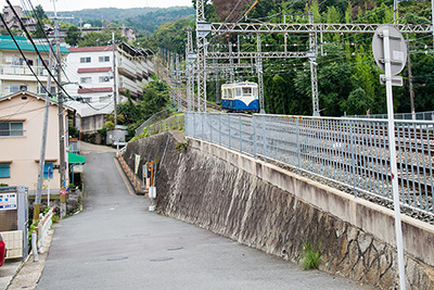 日本最初の営業用ケーブルカー「生駒鋼索鉄道」