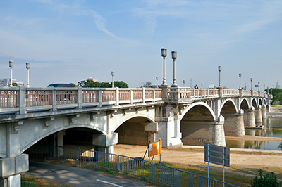「武庫大橋」は「国道2号」が通る「武庫川」の名橋