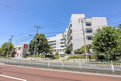 「花と森の東京病院」