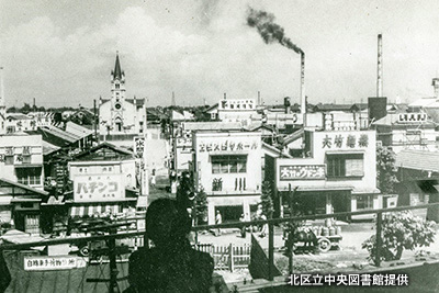 昭和20年代の「赤羽駅」東口