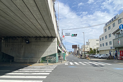 東京と横浜中心部を結ぶ大動脈「京浜国道」