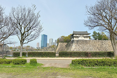 「乾櫓」現存する大阪城最古の建築物 「伏見櫓」今はなき大阪城最大の三重櫓