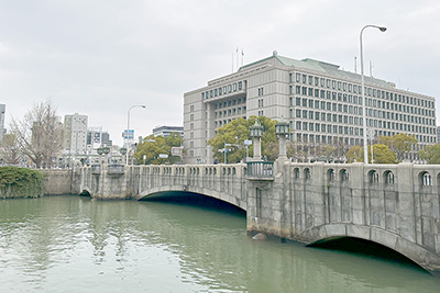 ネオ・ルネッサンス様式の三代目「大阪市庁舎」