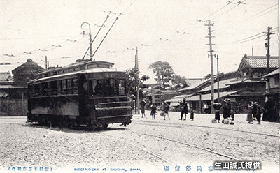 1911（明治44）年阪堺電気軌道が開通、翌年に「宿院停留場」が開業