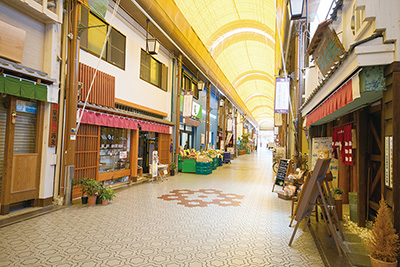 堺で最も古い歴史を持つ「堺山之口商店街」