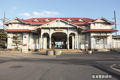 私鉄で最古の駅舎であった「浜寺公園駅」