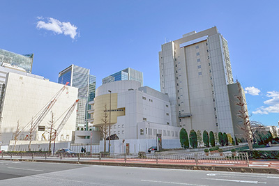 「東京第二煙草製造所」の跡地には「安全衛生総合会館」などがある