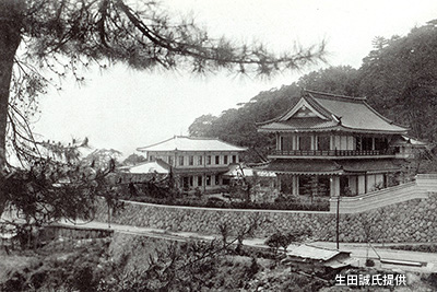1934（昭和9）年に開館した「白鶴美術館」