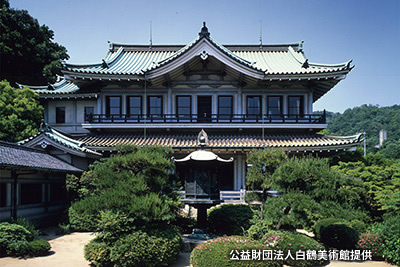 昭和9年開館の美術館 中国青銅器・陶磁器収集で有名