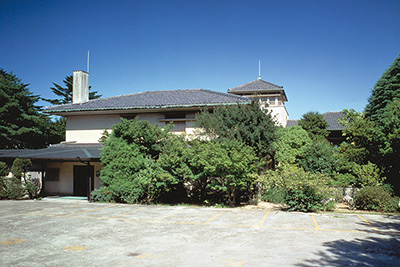 銀行家・山口吉郎兵衛の邸宅 現在は陶器などを展示する「滴翠美術館」に