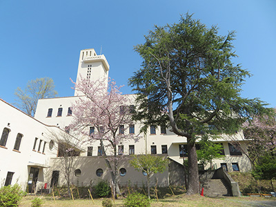 「京都大学防災研究所附属地震予知研究センター 阿武山観測所」