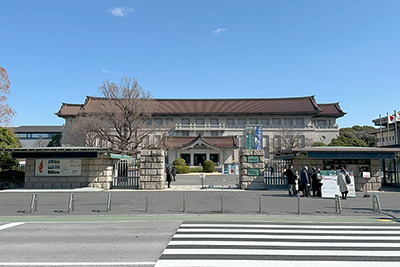 明治14年、「上野公園」に本館 「帝室博物館」