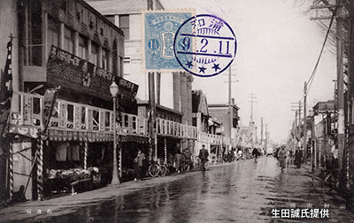 昭和前期の「中山道」と「停車場道」の丁字路の様子