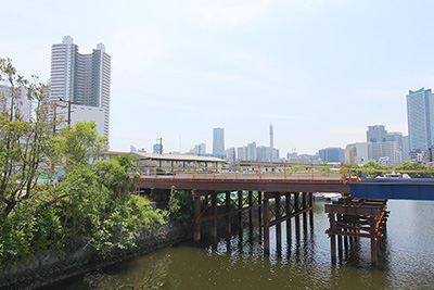 2020（令和2）年撮影の「東高島駅」